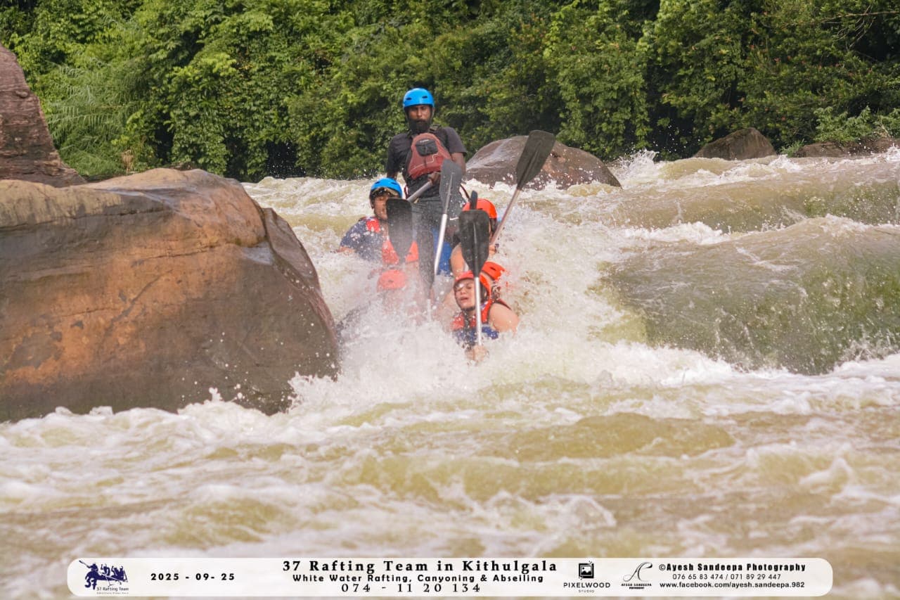 Marvel canyoning with abseiling - Image 7